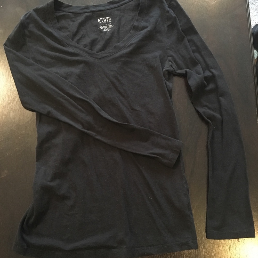 Long sleeve black shirt